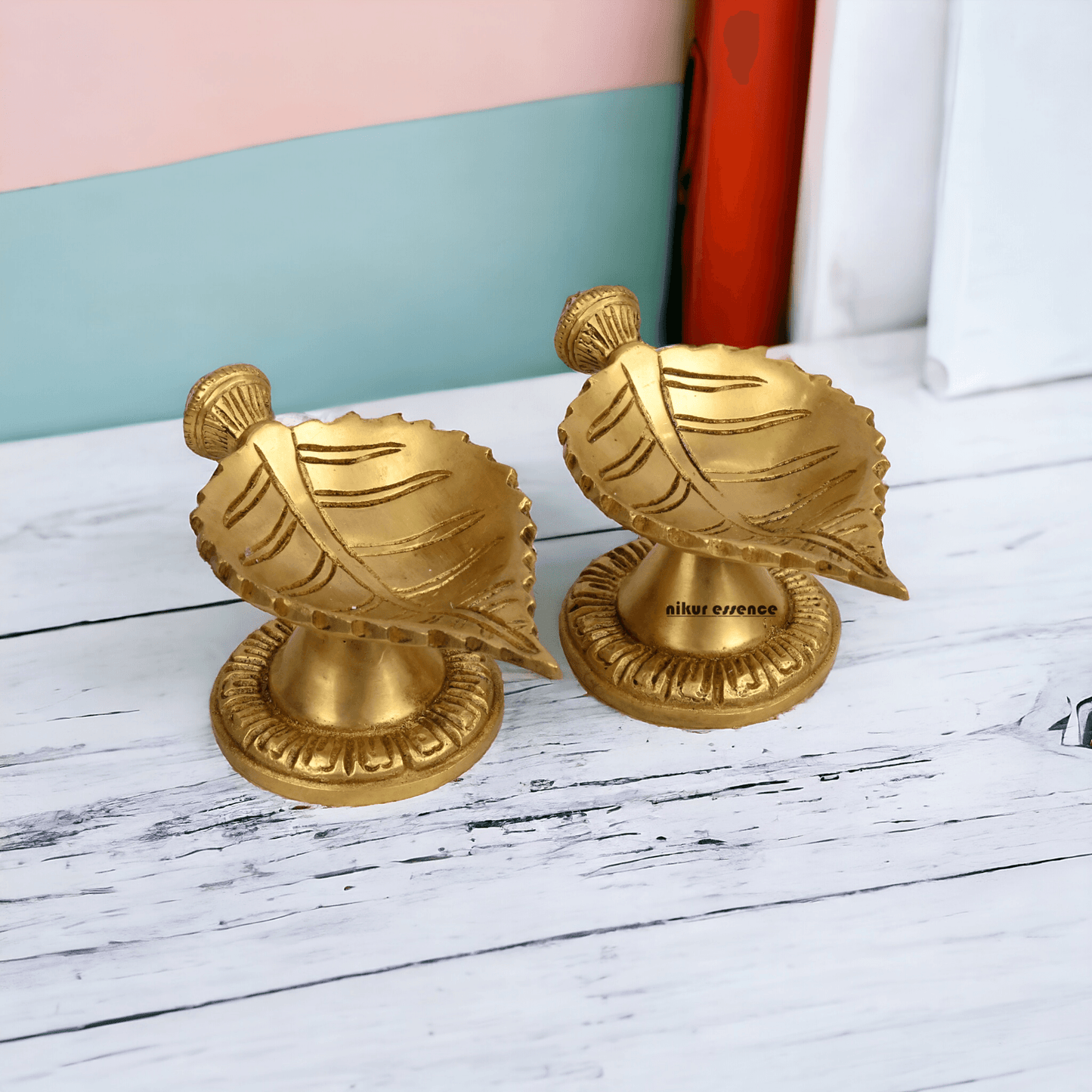 Buy Pure Brass 2 Pair Leaf Diya by Nikur Essence - 14 cm