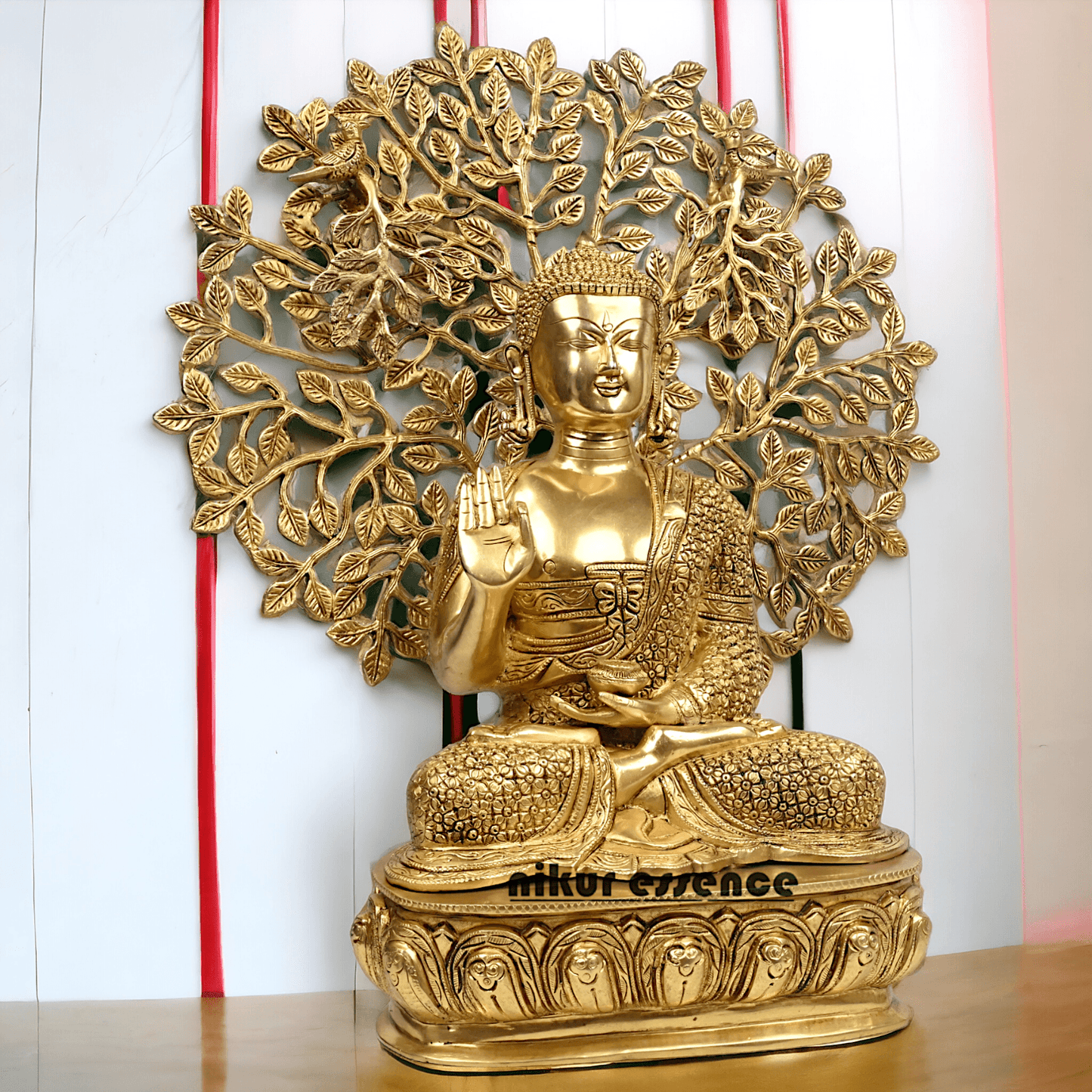 Brass Buddha Statue with Intricately Detailed Tree - nikuressence