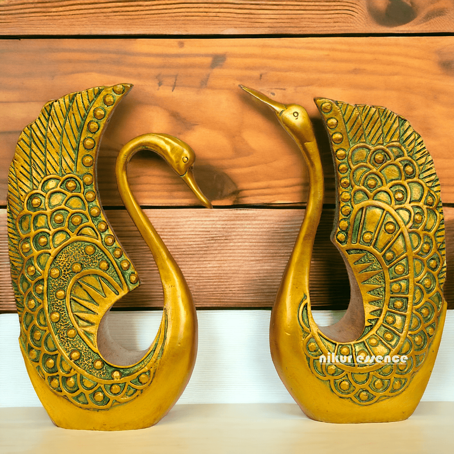 Brass home decor Pair of Ducks - Elegant Decorative Sculptures for Home or Office, Detailed Craftsmanship, Ideal for Collectors and Nature Enthusiasts Idols Nikuressence