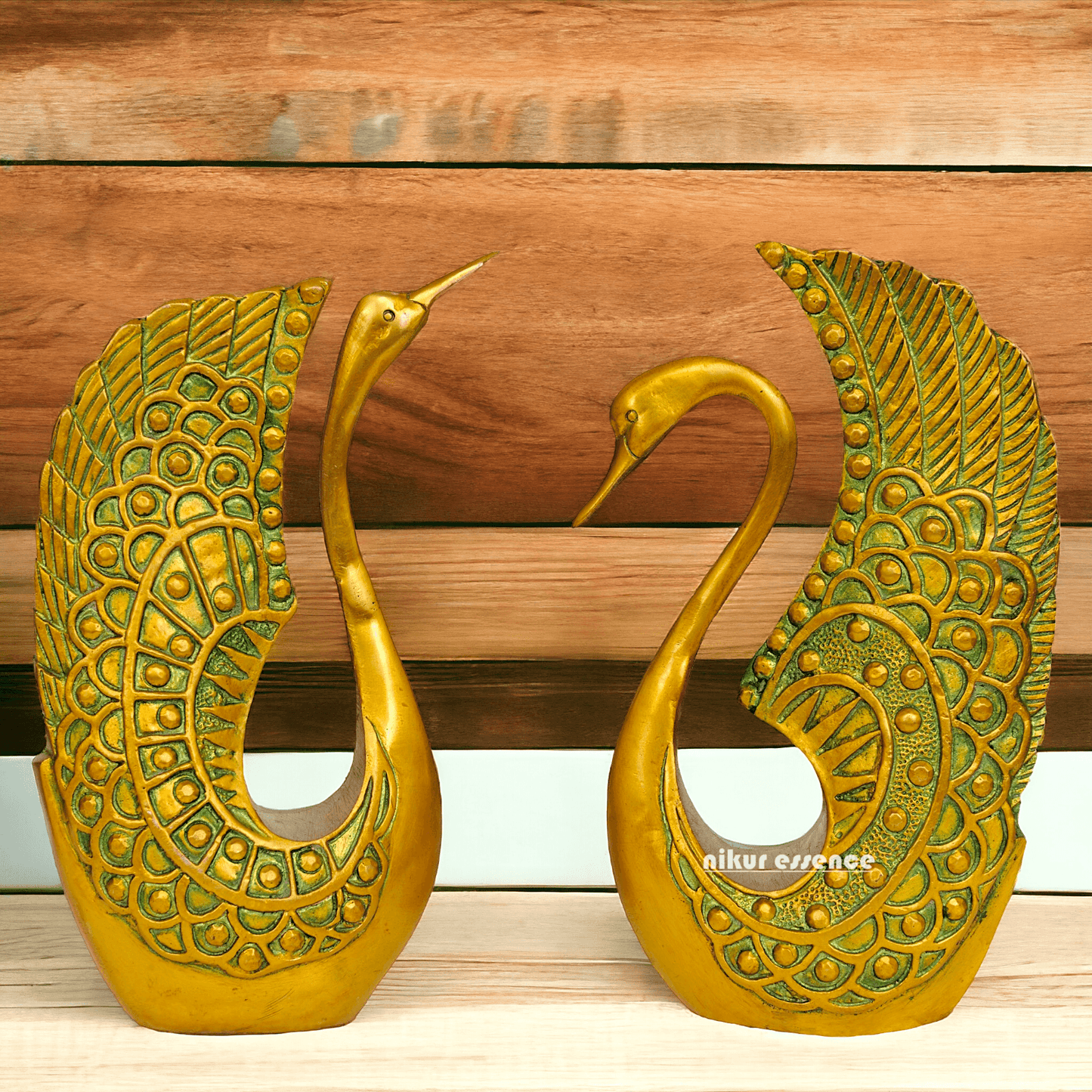 Brass home decor Pair of Ducks - Elegant Decorative Sculptures for Home or Office, Detailed Craftsmanship, Ideal for Collectors and Nature Enthusiasts Idols Nikuressence