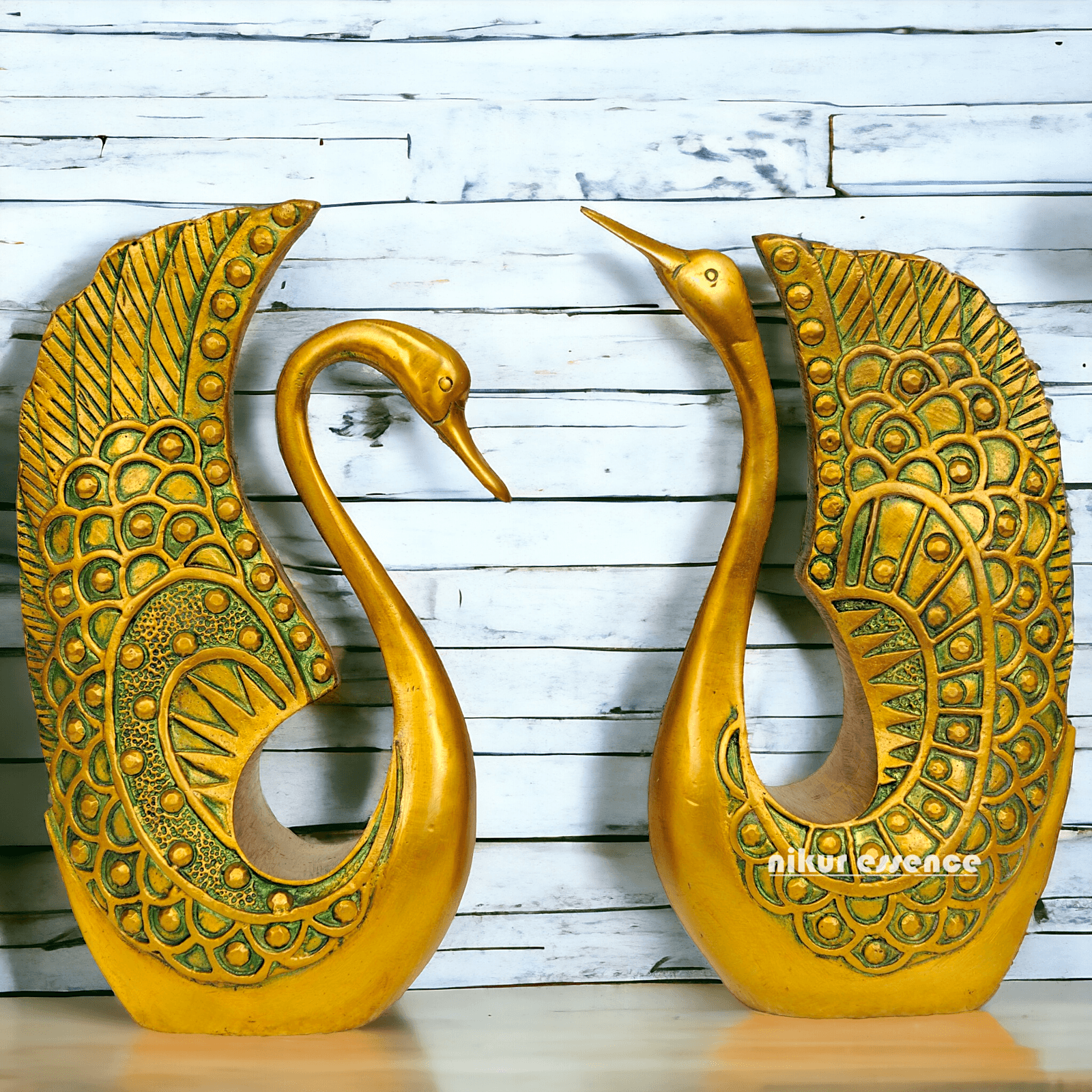 Brass home decor Pair of Ducks - Elegant Decorative Sculptures for Home or Office, Detailed Craftsmanship, Ideal for Collectors and Nature Enthusiasts Idols Nikuressence