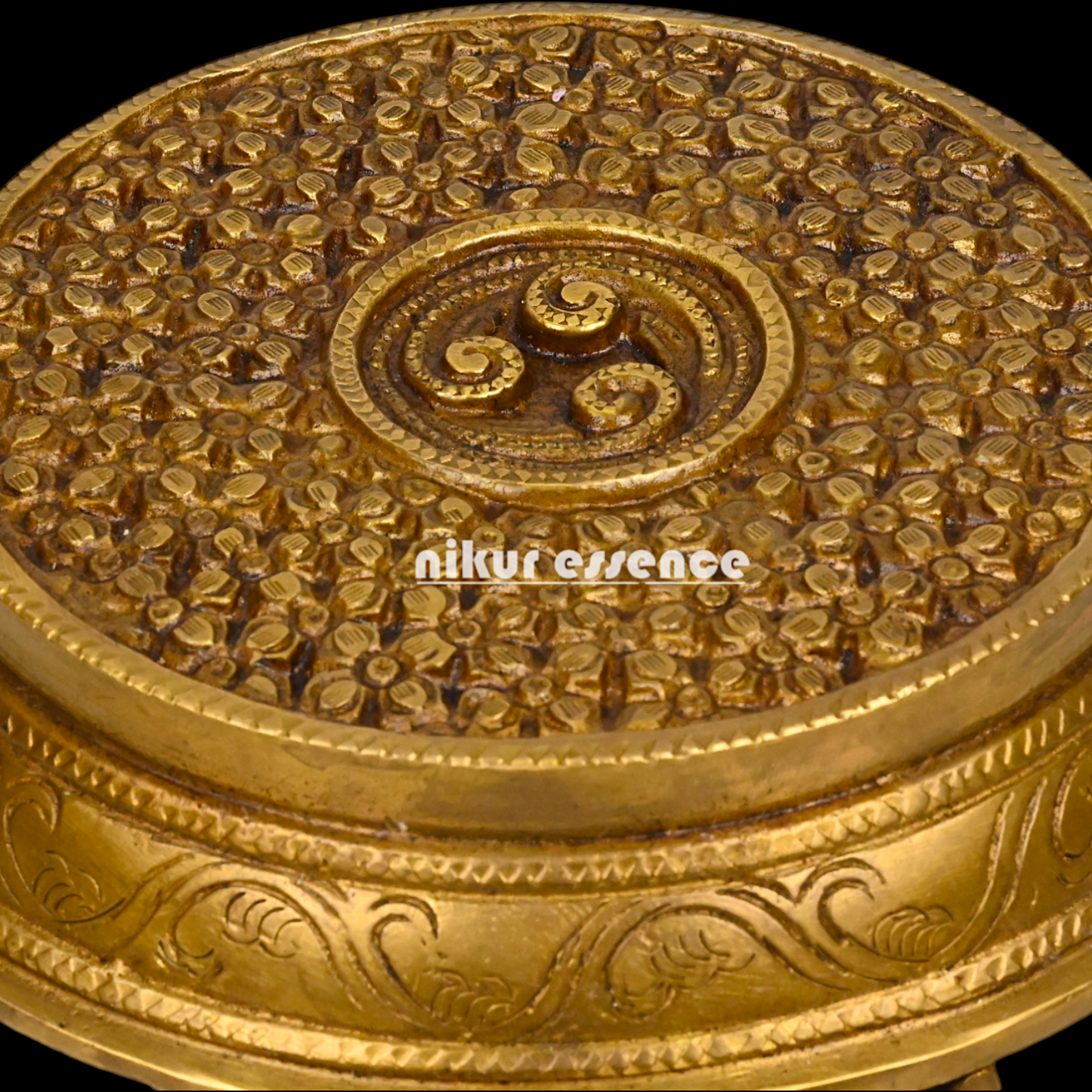 Solid Brass Pooja Chowki by Nikur Essence - 7 inch