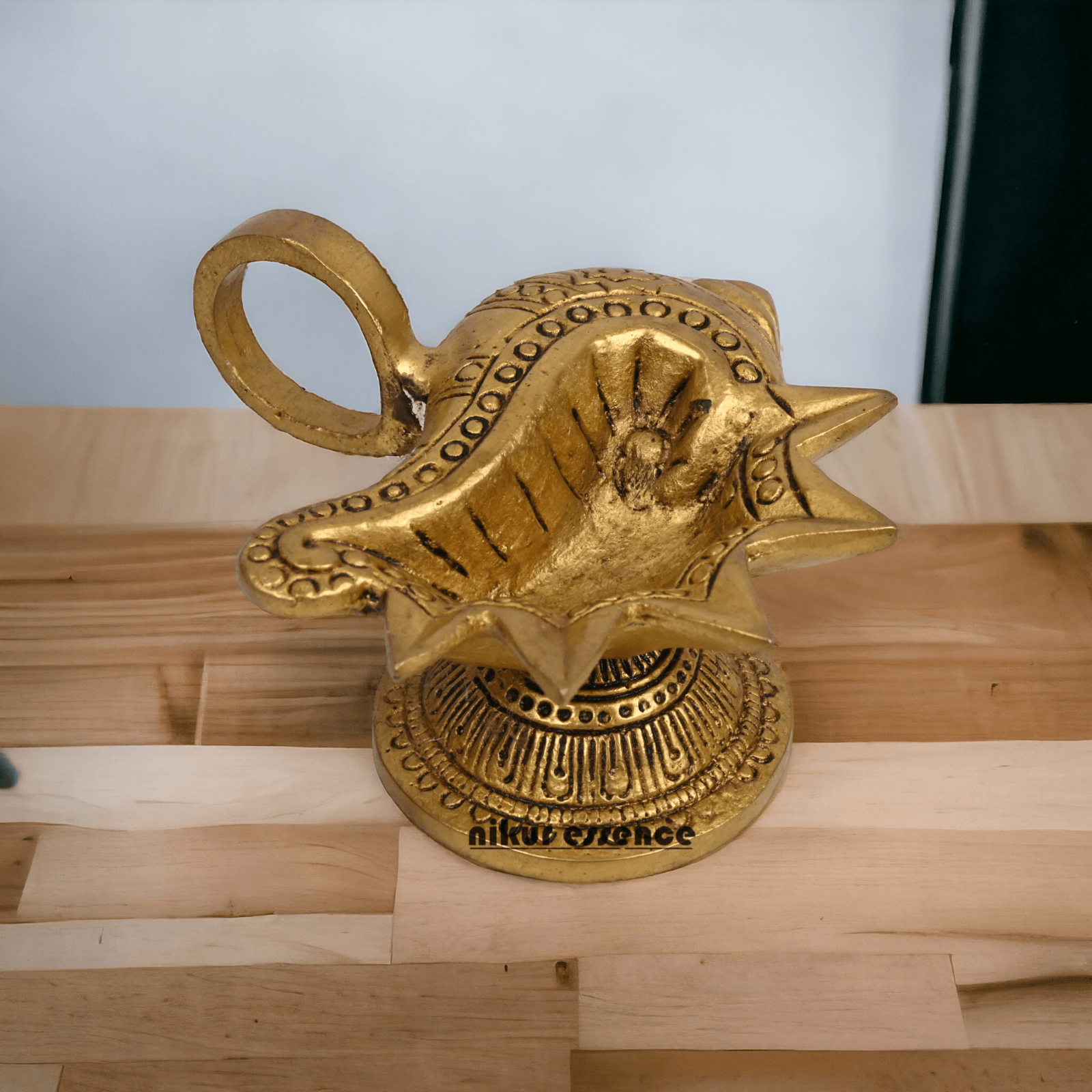 Solid Brass Shankh Shape Oil lamp Diya by Nikur Essence - 4 Inch Idols Nikuressence