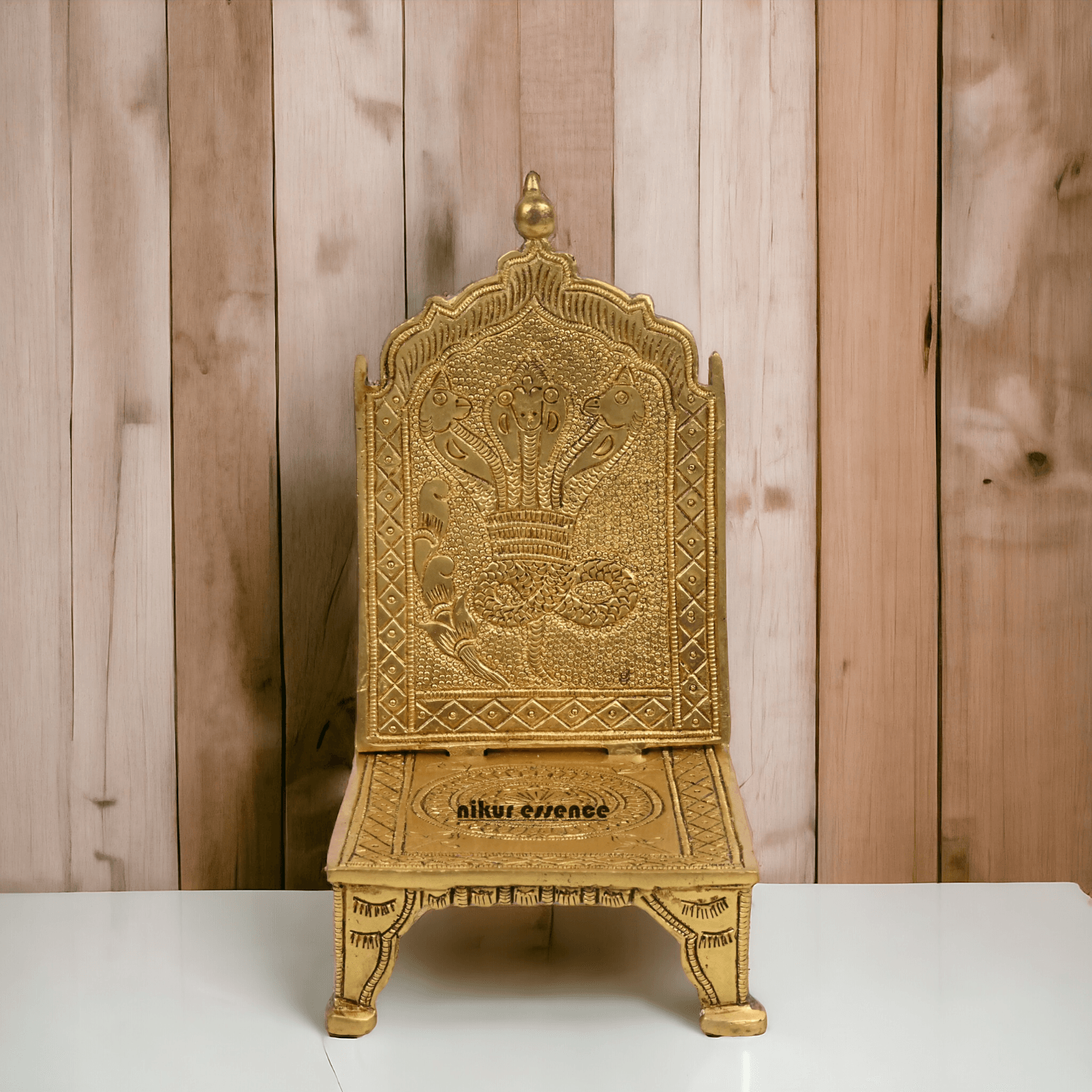 Buy Throne in Solid Brass 18 cm by Nikur Essence