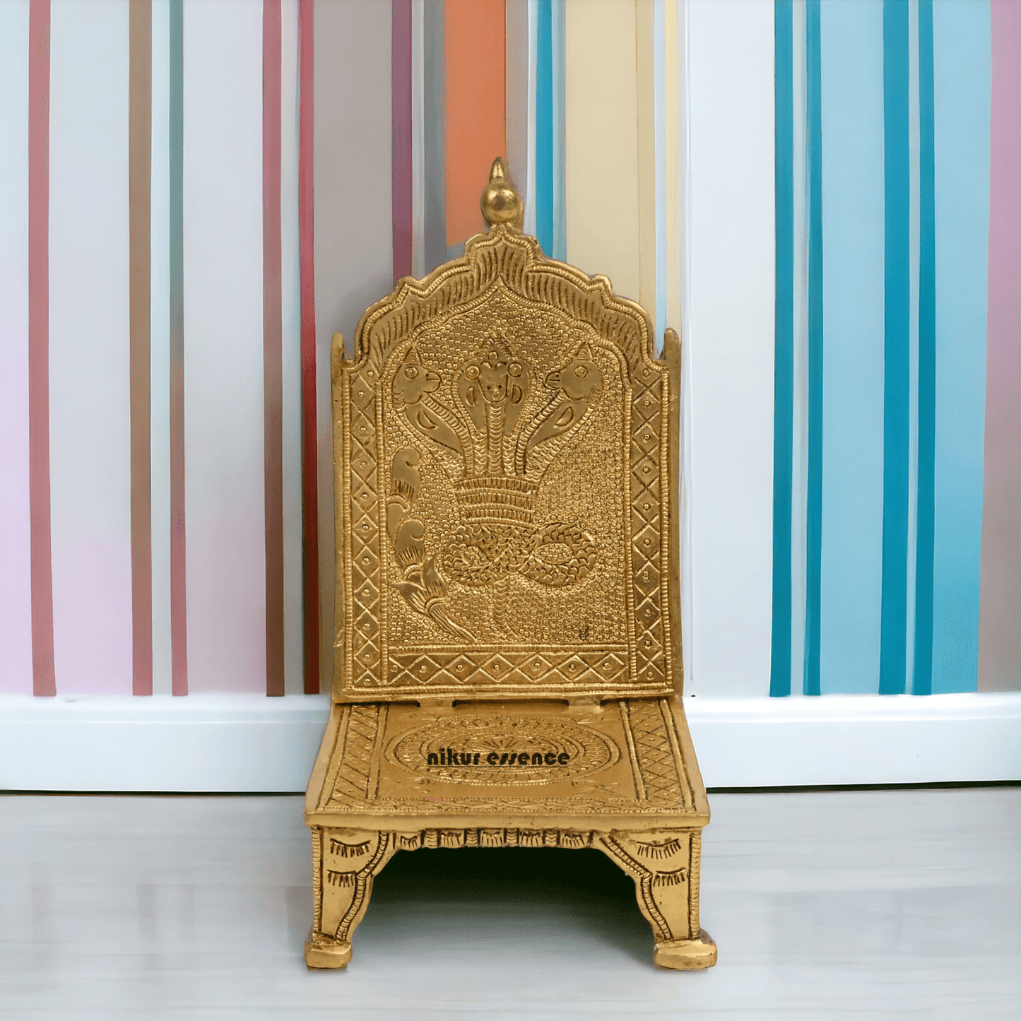 Buy Throne in Solid Brass 18 cm by Nikur Essence