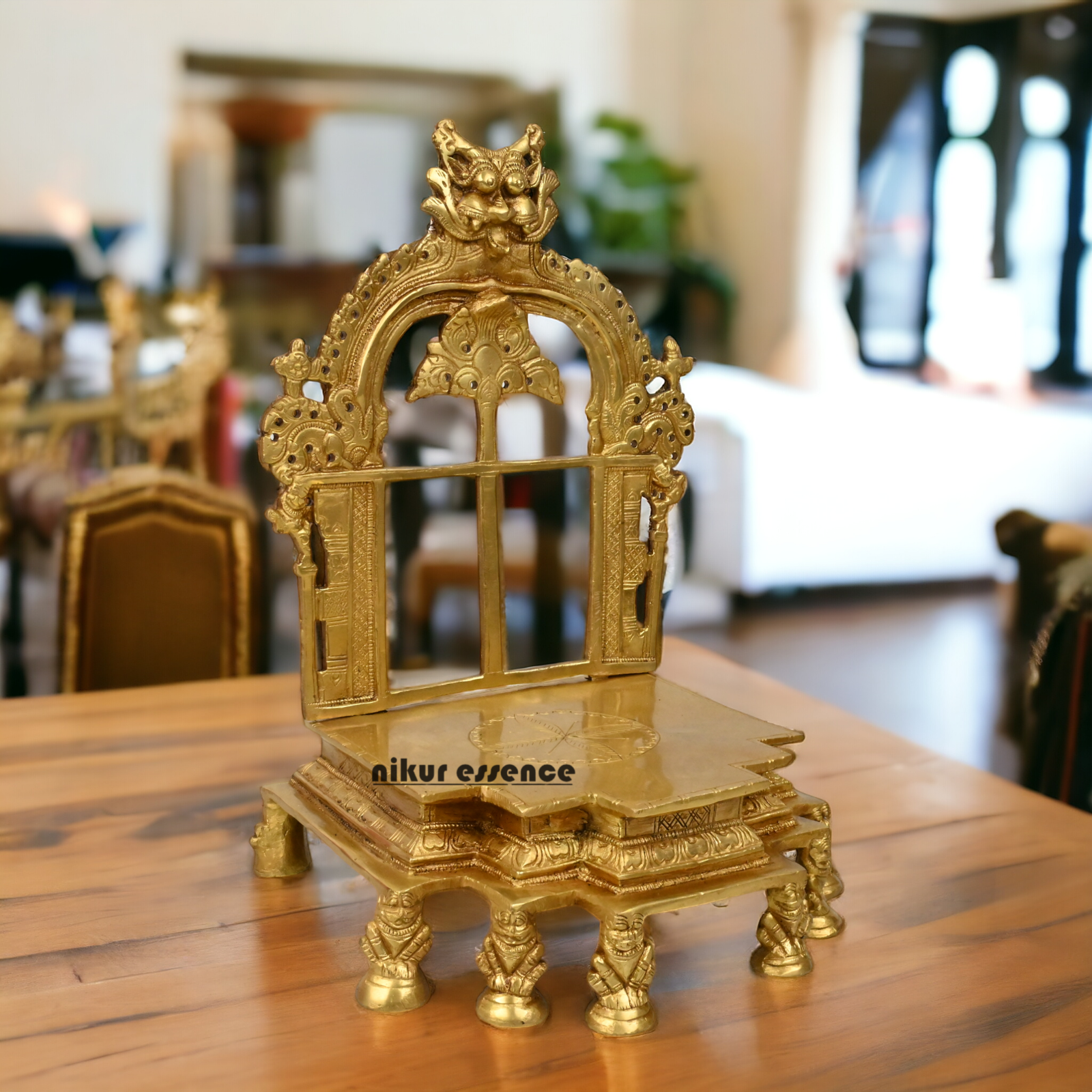 Pure Brass Throne by Nikur Essence - 30.5 cm Height