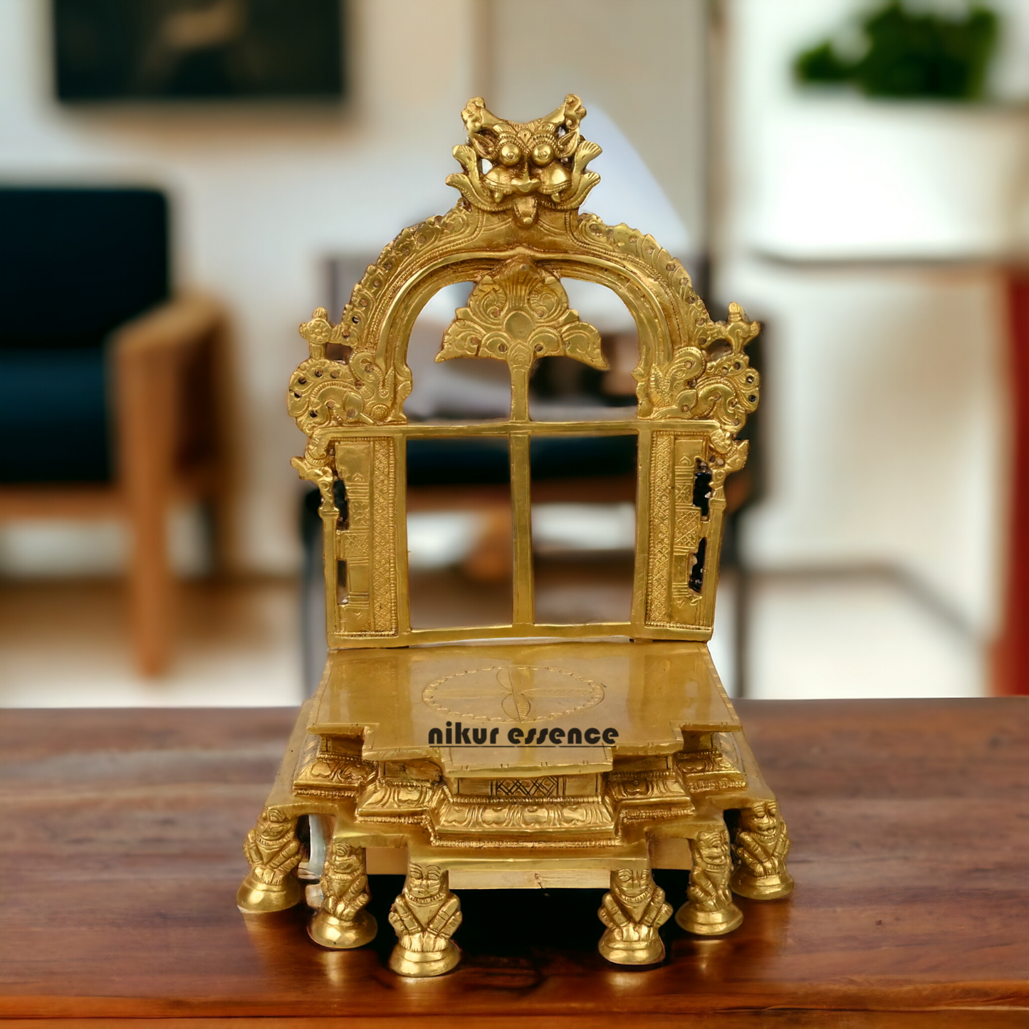 Pure Brass Throne by Nikur Essence - 30.5 cm Height