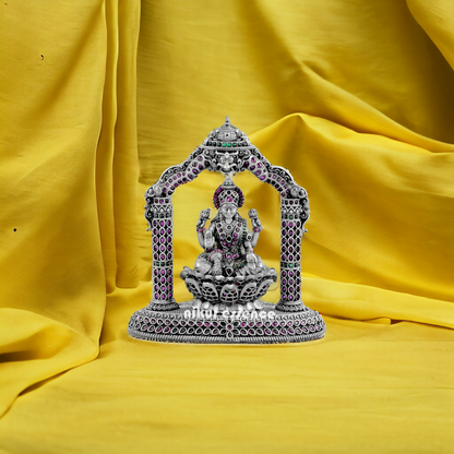 Buy Divine Goddess Laxmi In Silver -nikuressence