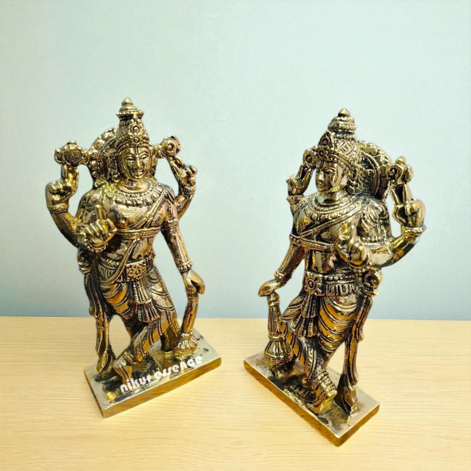 vishnu Dwarapalakas standing Panchaloha Bronze idol - 6.8 Inches Nikuressence