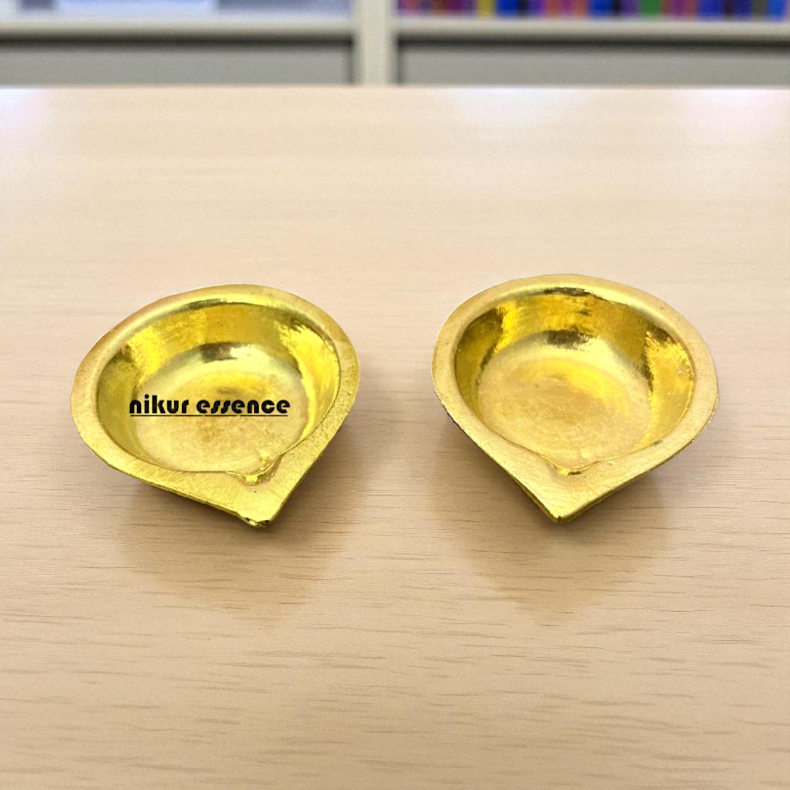 Two pair oil Diya lamps Bronze/Panchaloha - 2.2 Inches Nikuressence