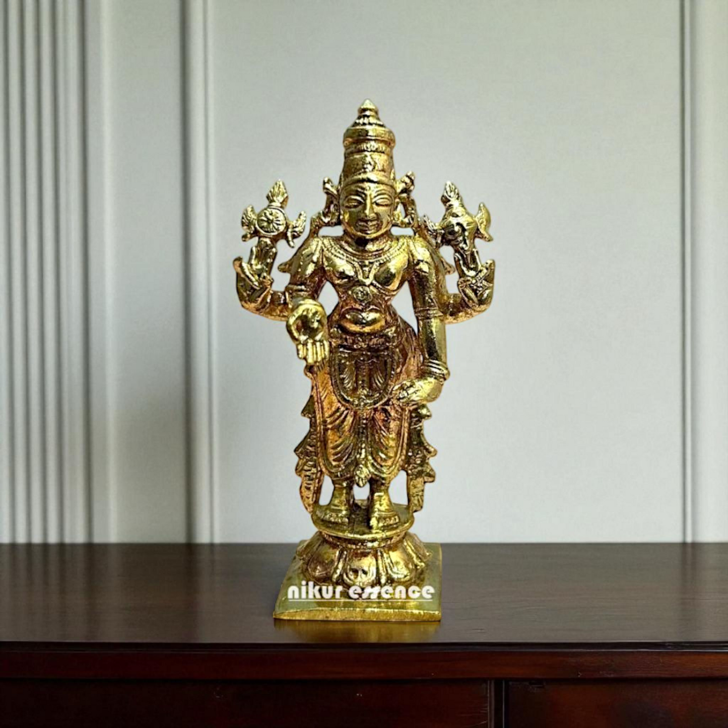 Srinivasa swamy standing with Four Armed Bronze/Panchaloha idol - 4 Inches Nikuressence
