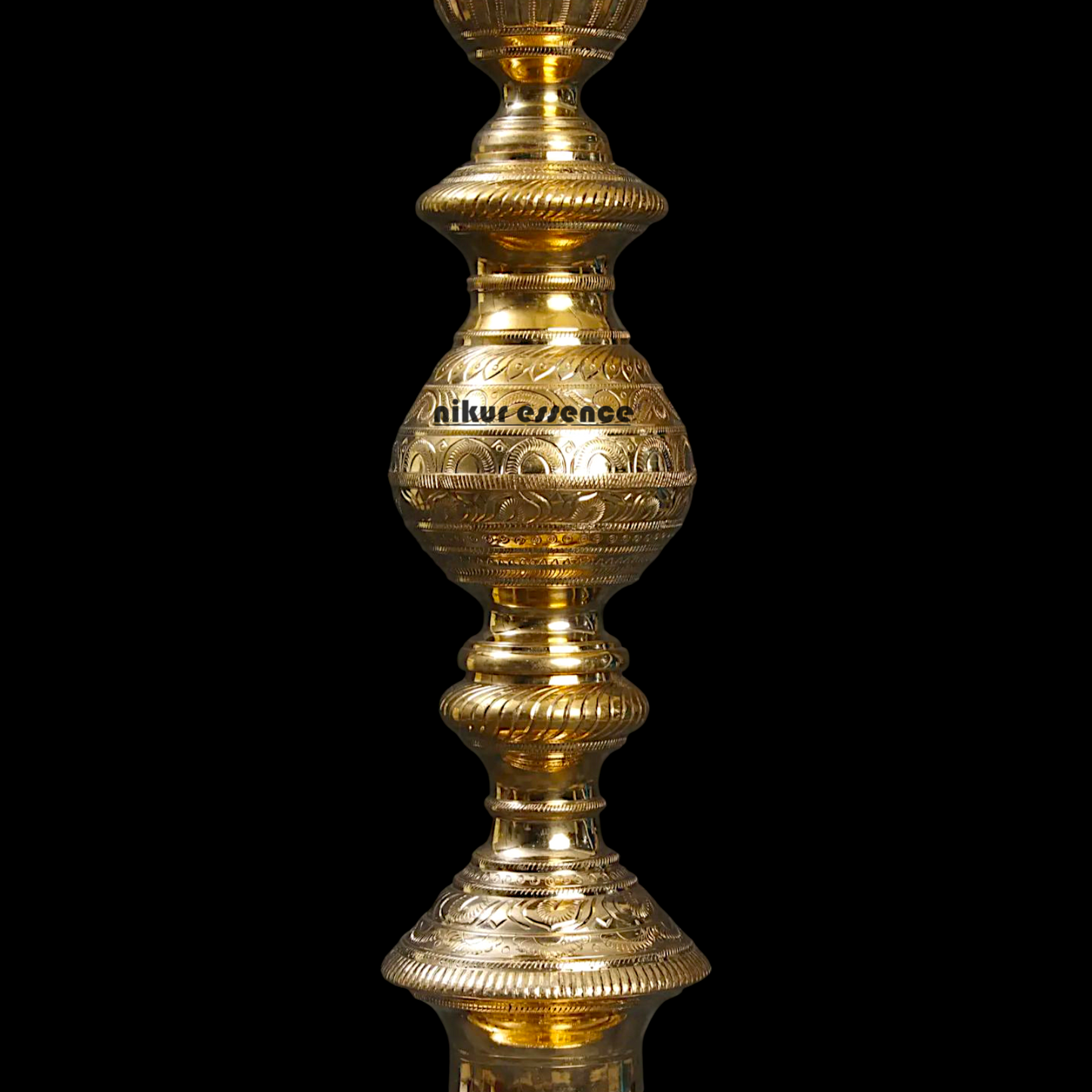 Traditional Brass Kuthu Vilakku with Annam Motif – Nikur Essence Nikuressence