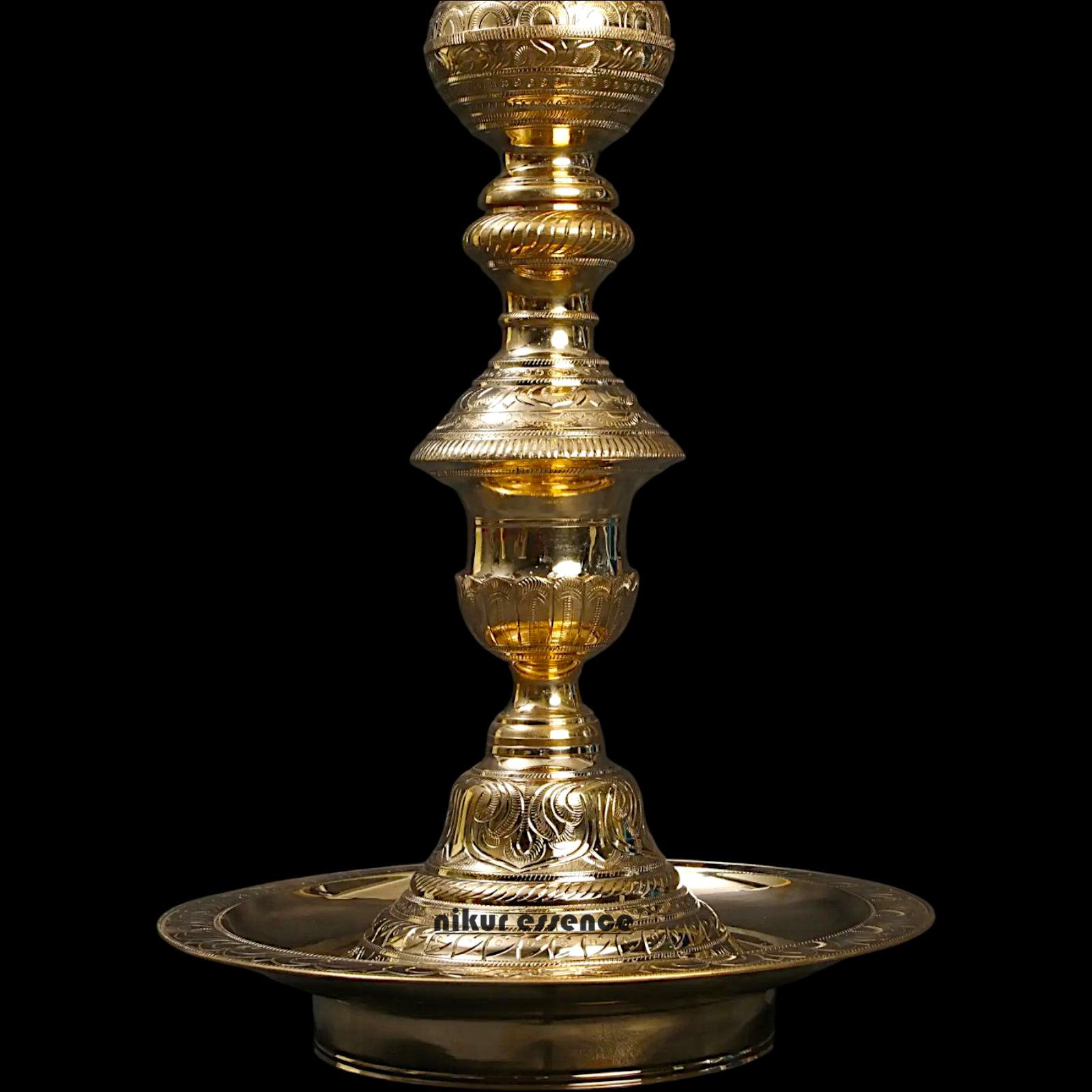 Traditional Brass Kuthu Vilakku with Annam Motif – Nikur Essence Nikuressence