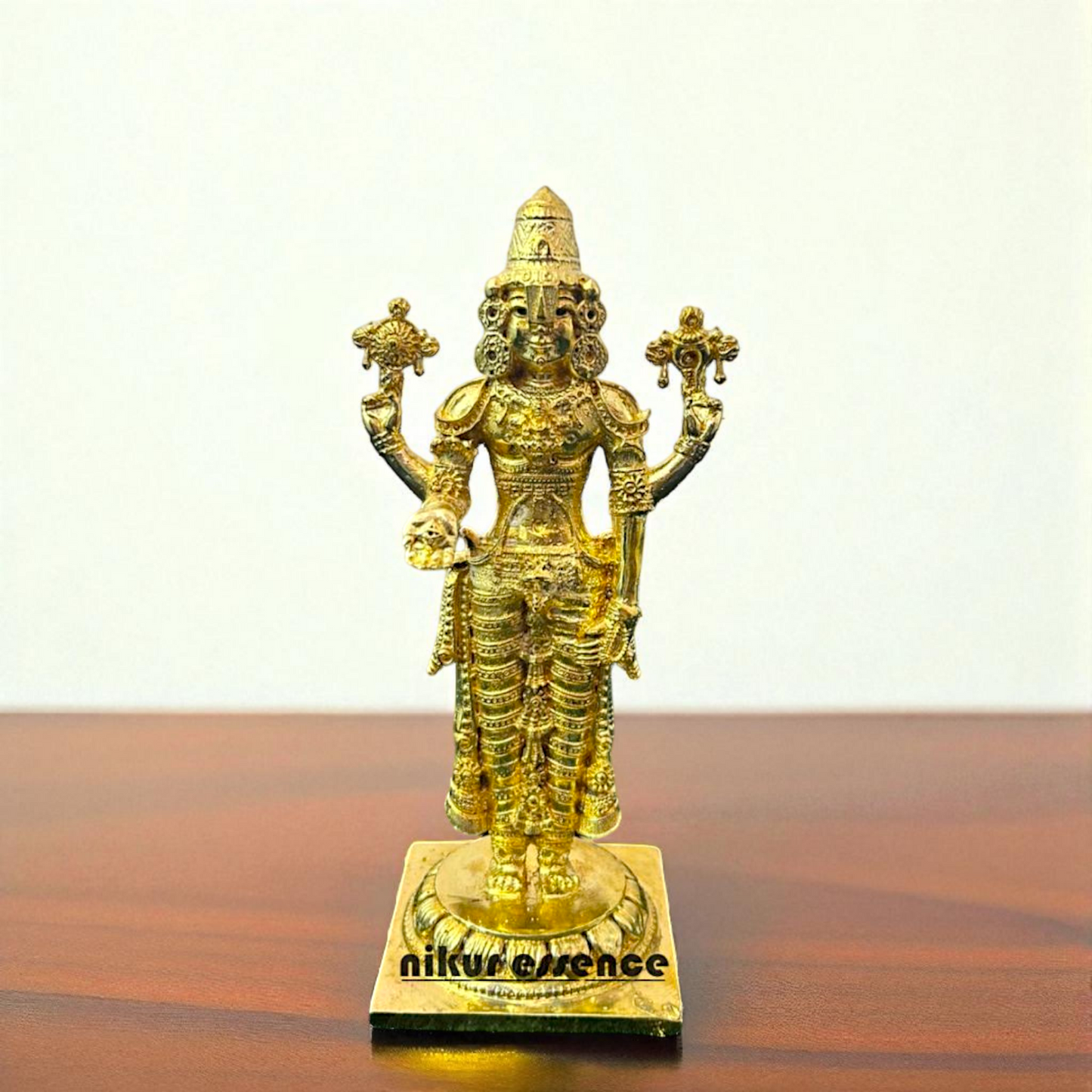 Venkateswara Balaji Panchaloha Idol – Nikur Essence Nikuressence