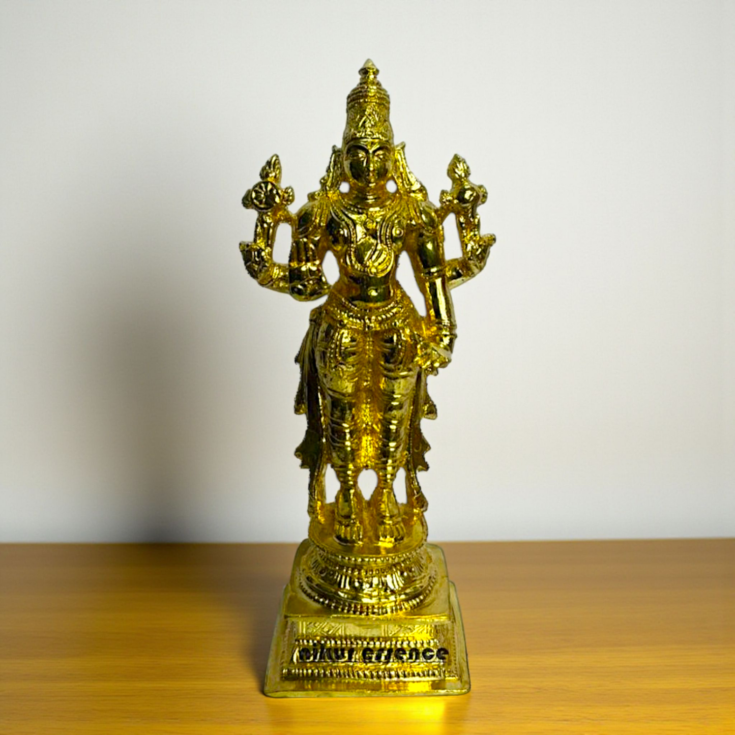 Swaminarayan Bhagwan Panchaloha Murti – Handcrafted by Nikur Essence Nikuressence