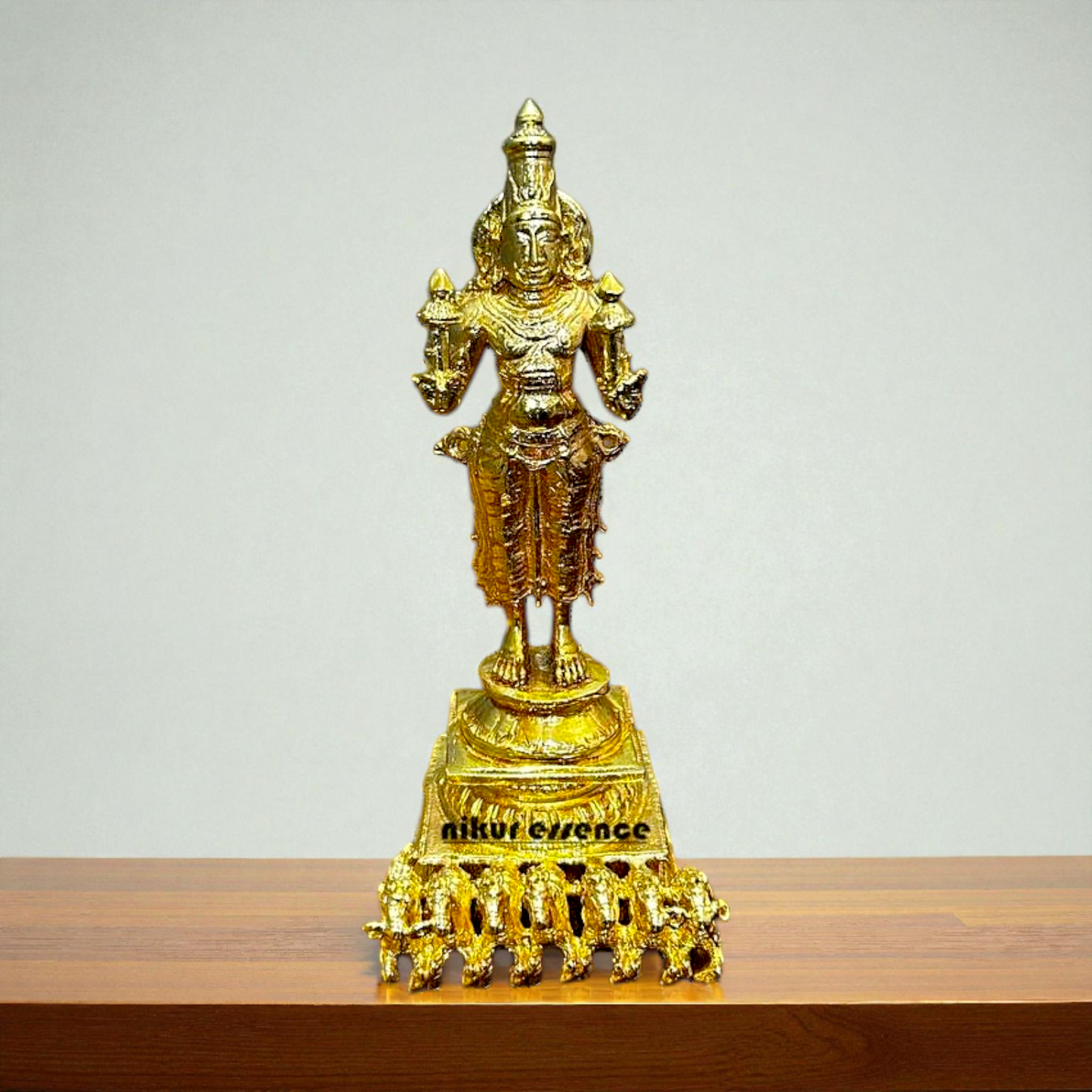 Suryanarayana Swamy Panchaloha Idol – Nikur Essence Nikuressence