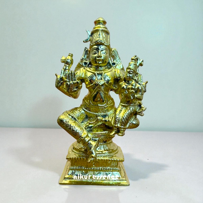 Panchaloha Vishnu Lakshmi Seated Idol in Blessing Pose – Handcrafted Divine Couple Sculpture for Home Temple – Traditional Hindu Decor by Nikur Essence Nikuressence