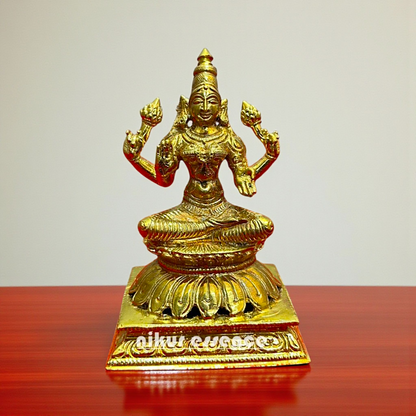 Goddess Lakshmi Panchaloha Idol – Sacred Handcrafted Statue of Wealth, Prosperity, and Abundance Nikuressence