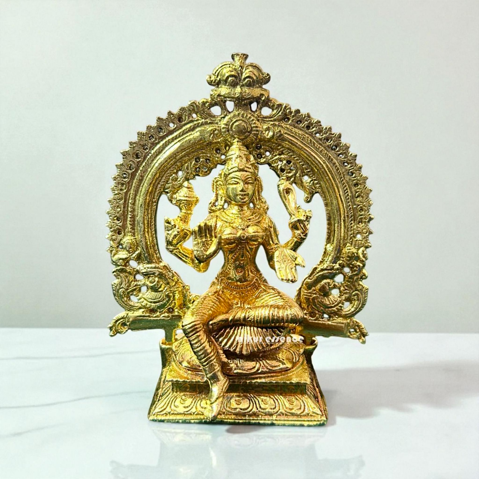 Nikur Essence Divine Goddess Lakshmi Ma Panchaloha Idol – Exquisite Handmade Panchaloha Lakshmi Devi Sculpture Nikuressence