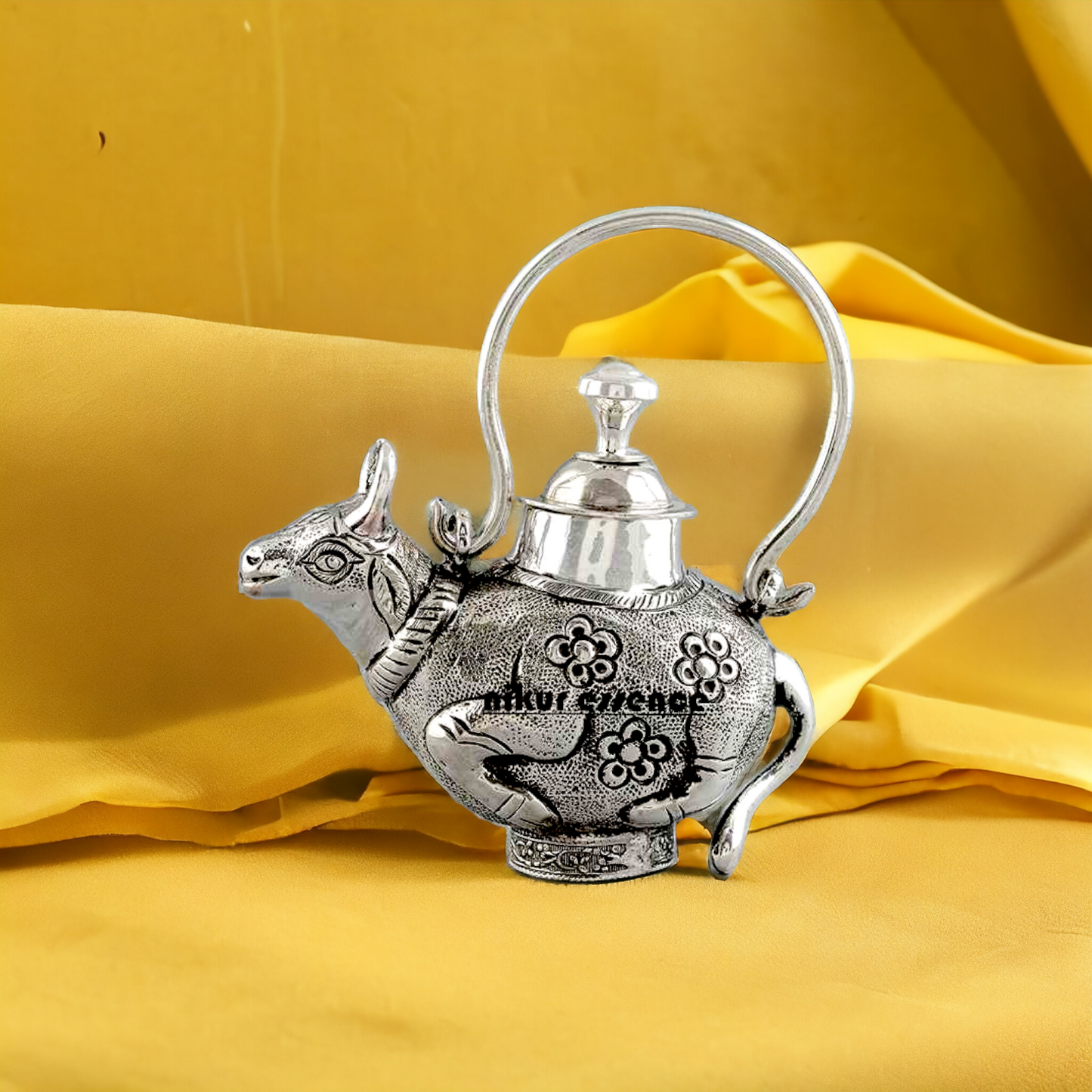 Silver Kumkum Barni in Cow Design