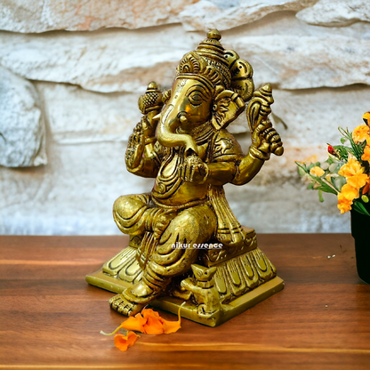 Vinayaka Ganesha Sitting Brass idol - 6.5 inch