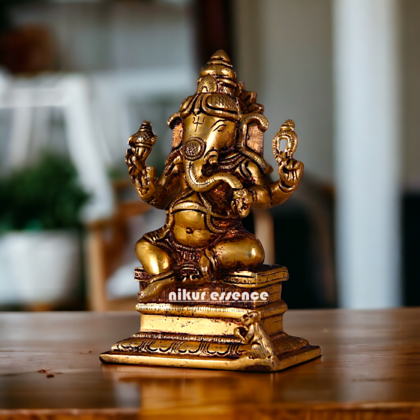 Ganesha Vinayaka Sitting pital ki murti - 6.2 inches