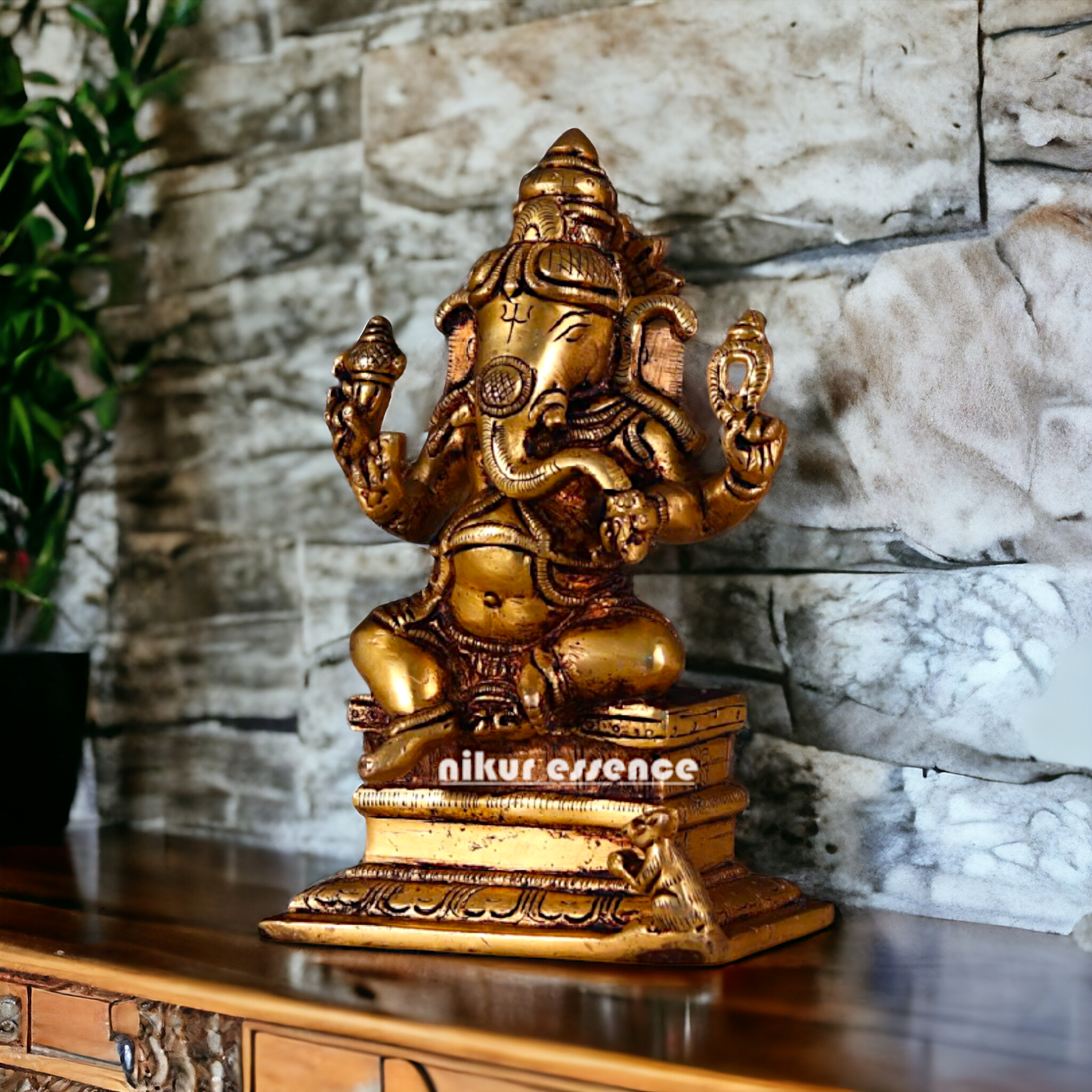 Ganesha Vinayaka Sitting pital ki murti - 6.2 inches