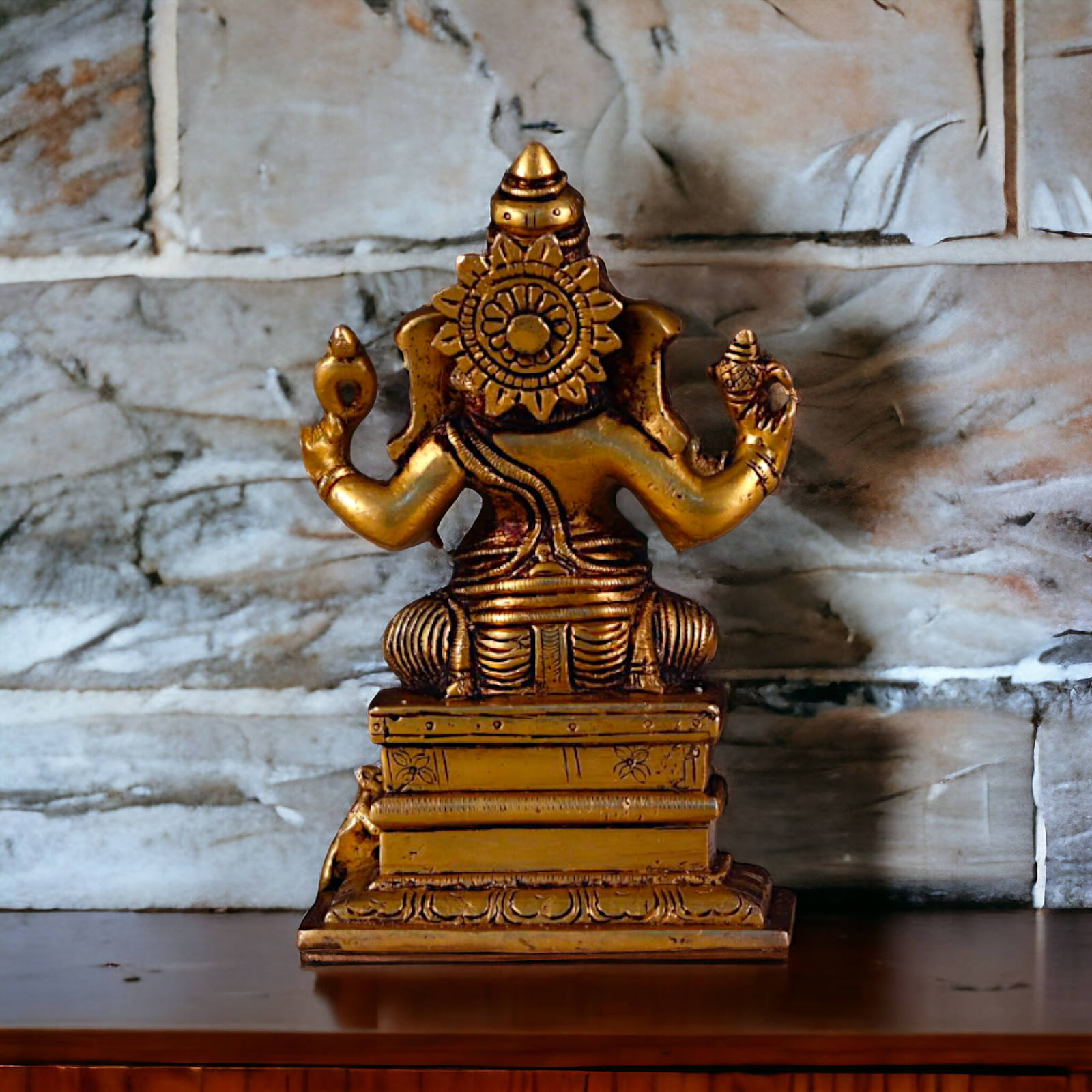 Ganesha Vinayaka Sitting pital ki murti - 6.2 inches