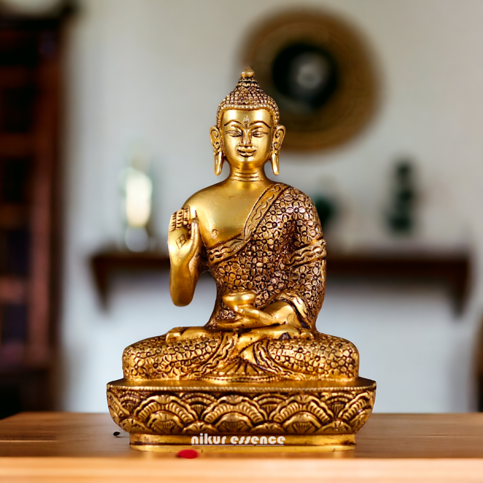 Superfine Brass Buddha Sitting statue - 8 inches