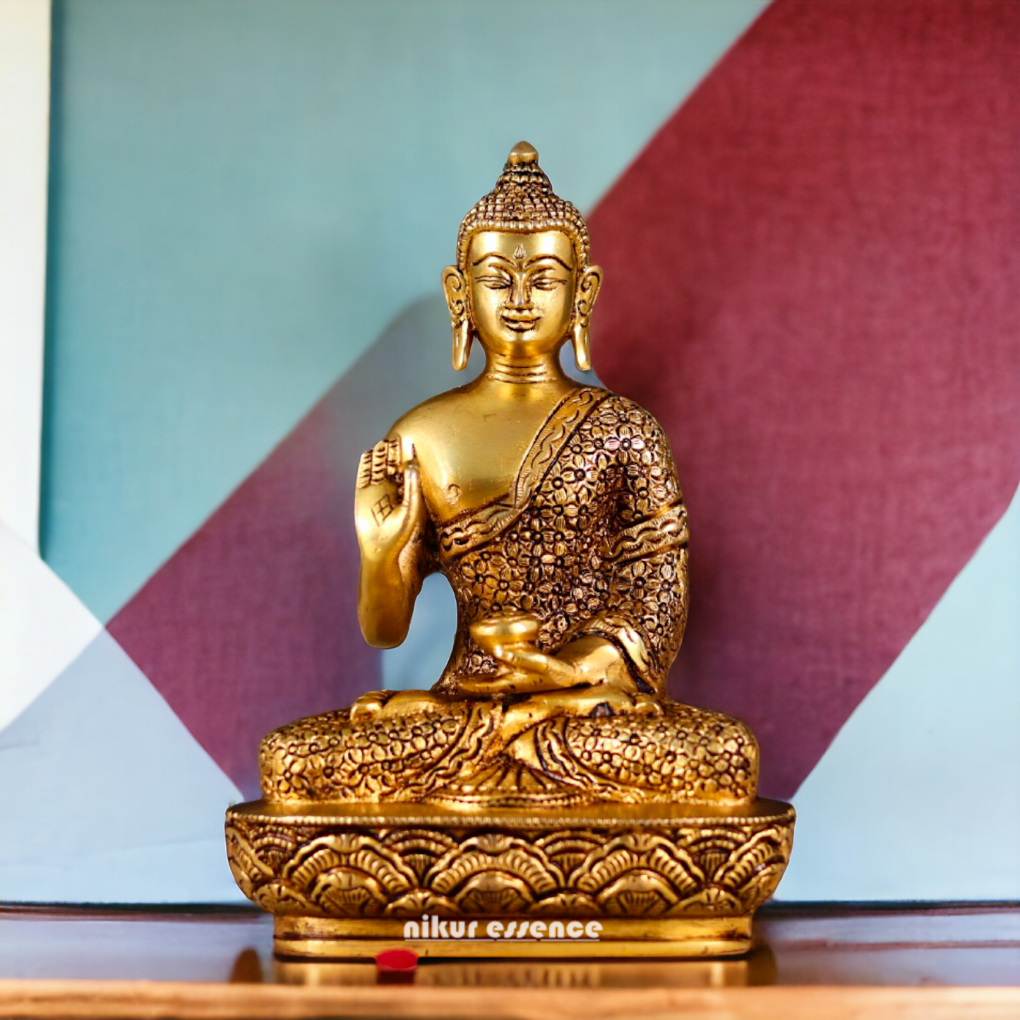 Superfine Brass Buddha Sitting statue - 8 inches