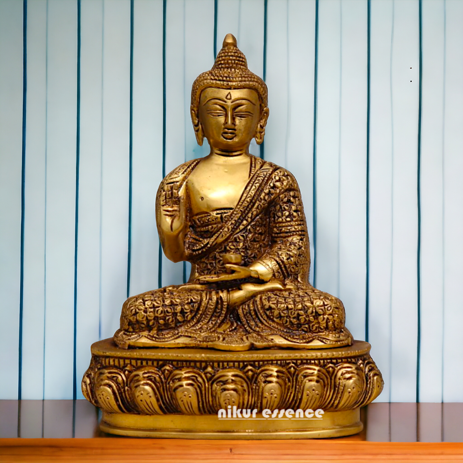 Solid Brass Buddha Sitting meditation idol - 9.5 inches