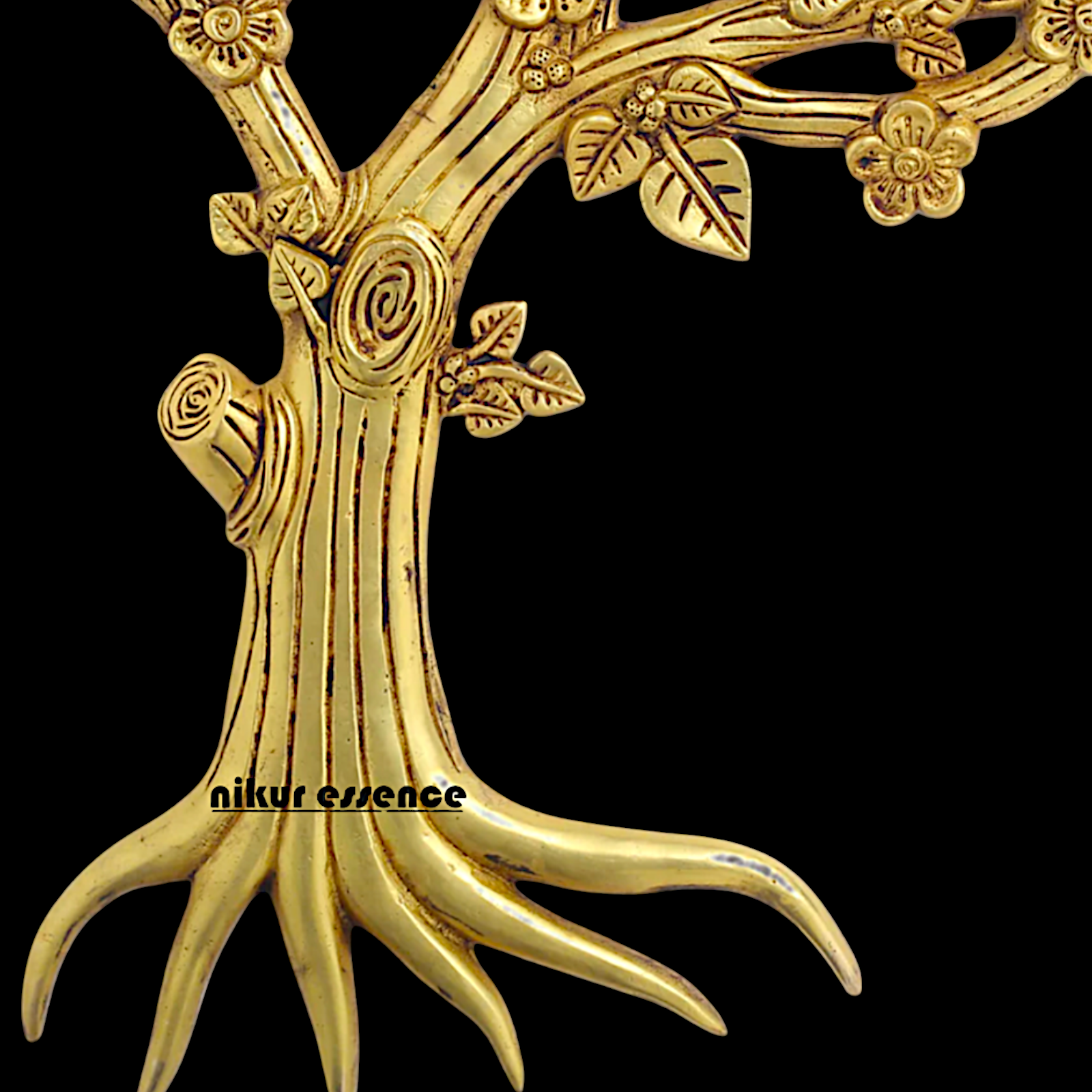 Kalpvriksha Tree Brass wall hanging plate - 19 Inches