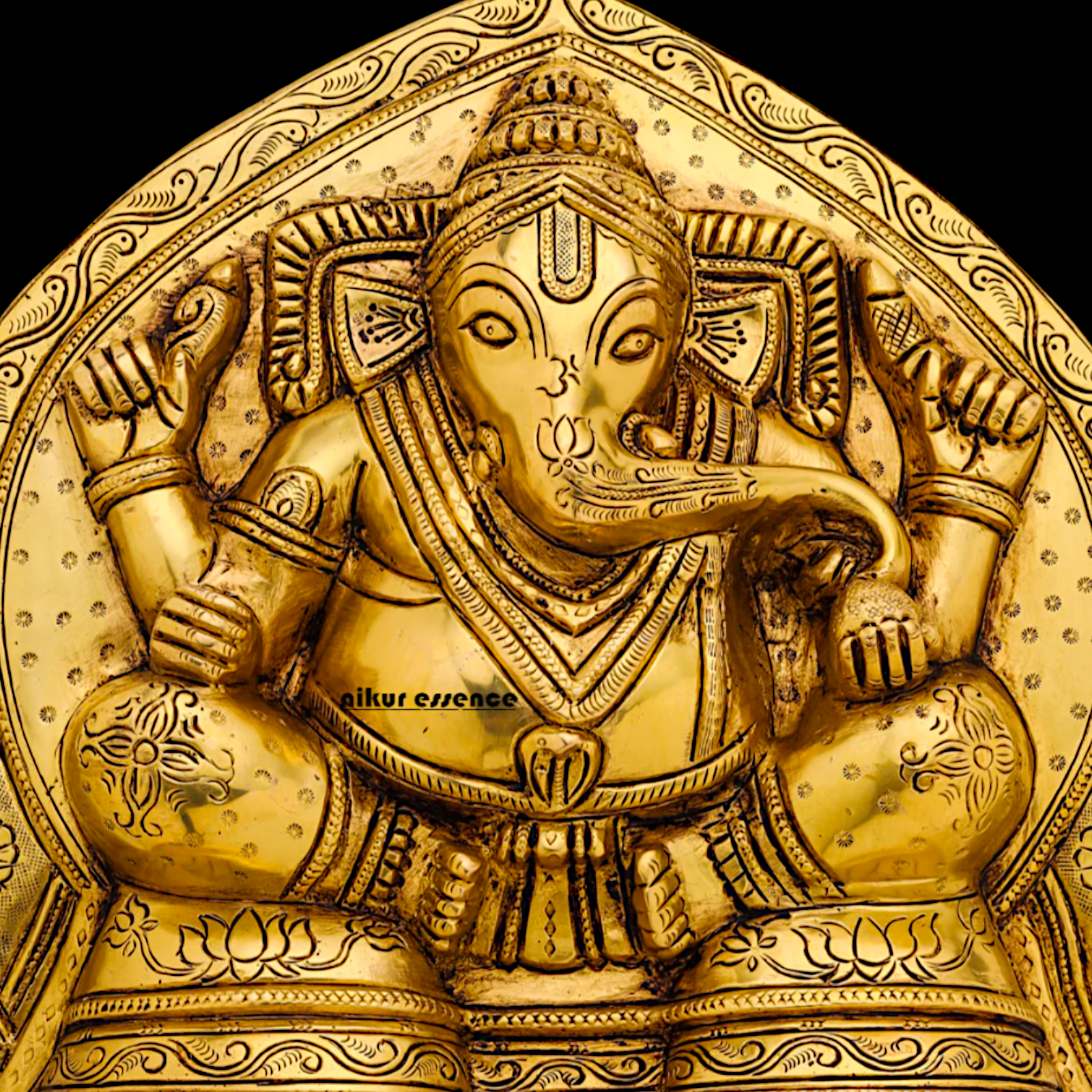 Brass Ganesha beautiful wall Hanging plate - 11.5 Inches