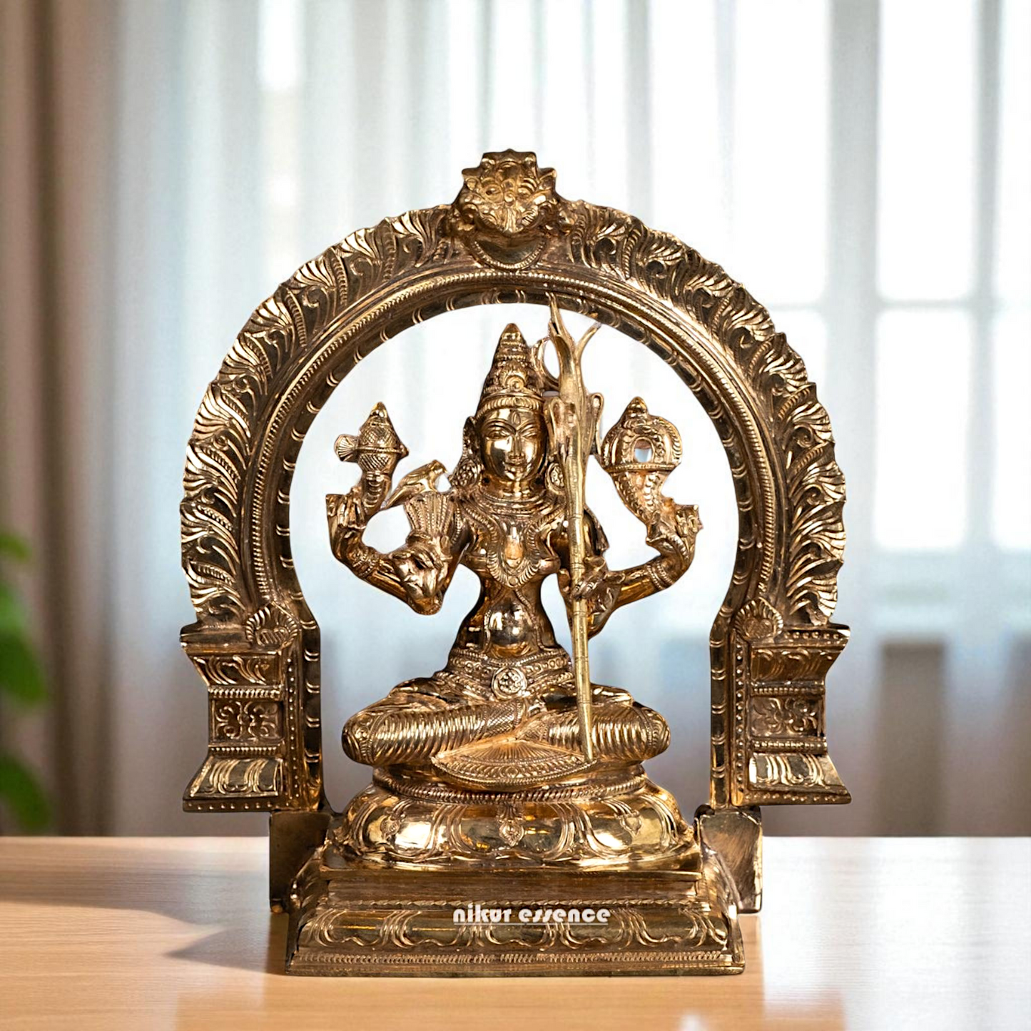 Panchaloha Kamakshi Amman statue - 11 Inches Nikuressence