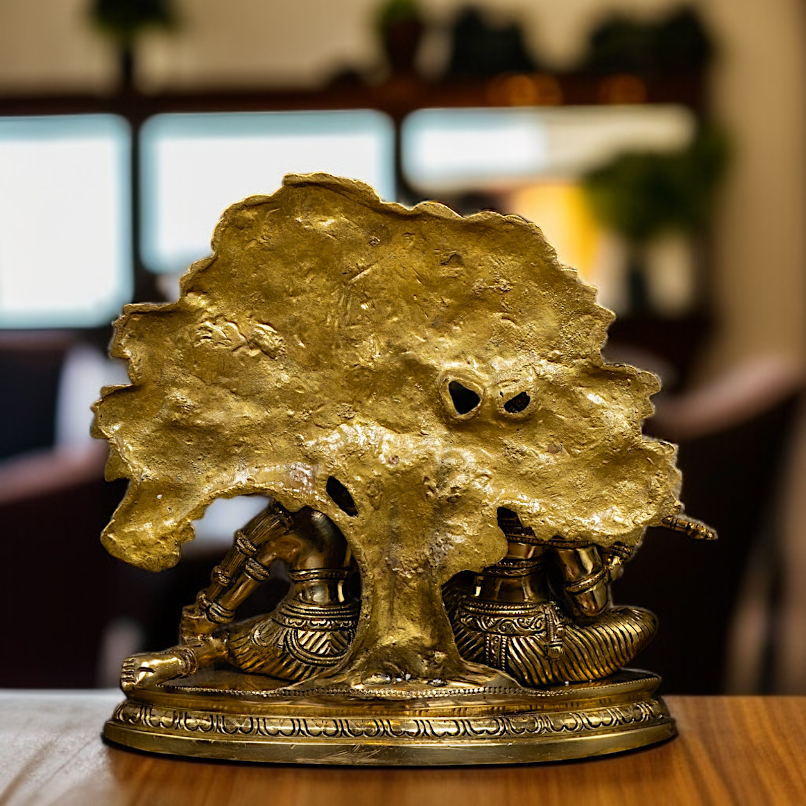 Solid Brass Radha krishna Seated with tree statue - 1 Feet Nikuressence