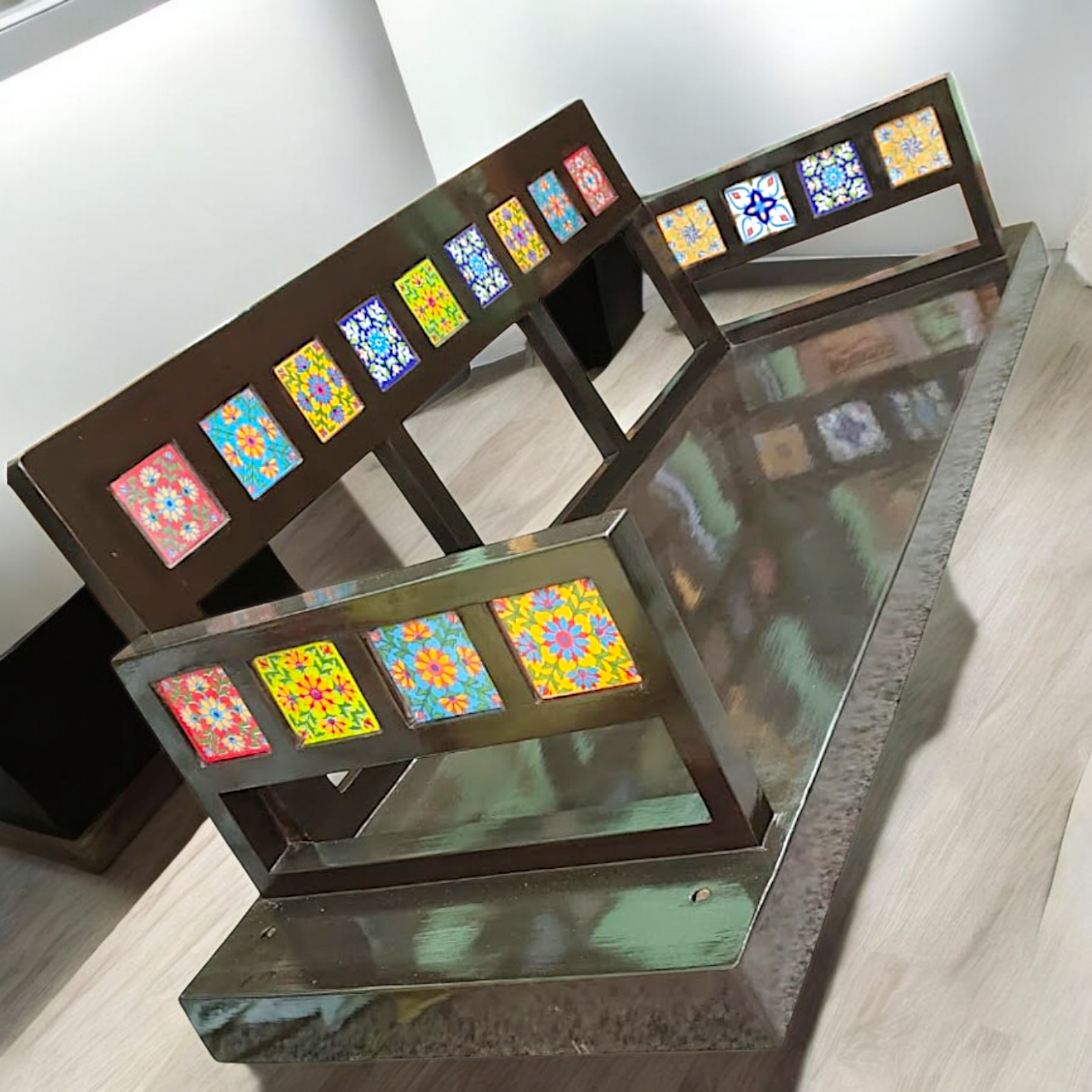 Nikur Essence Handcrafted Rosewood Swing (Oonjal/Jhula) – 5ft x 2ft with Ornate Brass Chains & Ceramic Tile Inlay Nikuressence